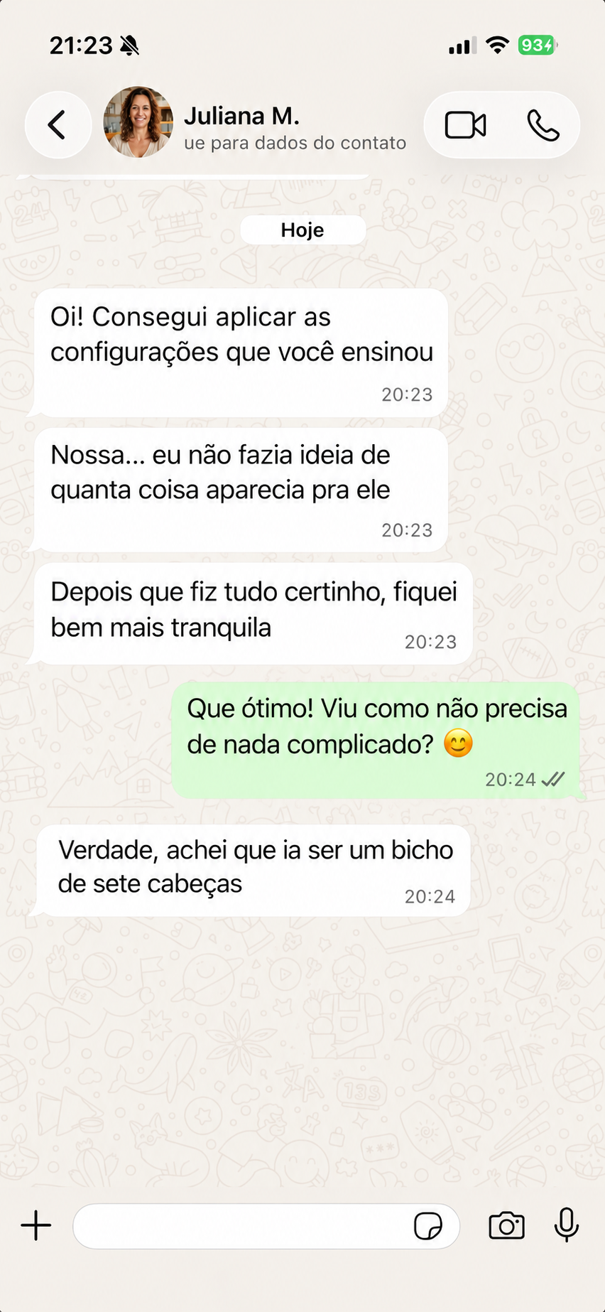 Depoimento de Juliana M. via WhatsApp sobre configurações de proteção digital